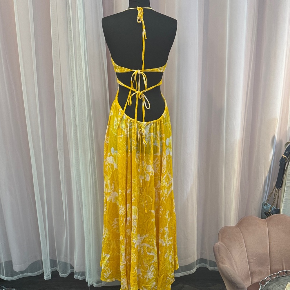 Marigold Yellow Floral Halter Maxi Dress - Picture 5 of 6